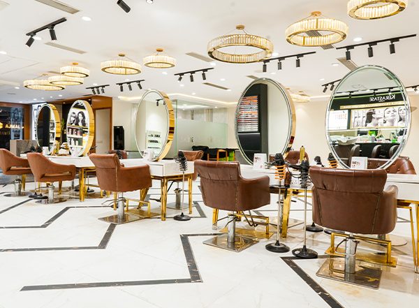 Business News | Hair Masters Luxury Salon Owner Danish Batra Launches HM Studio Franchise: Premium Salon Experience Now Affordable for Franchisees