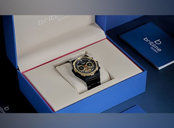 Business News | A Timepiece for the Festive Season