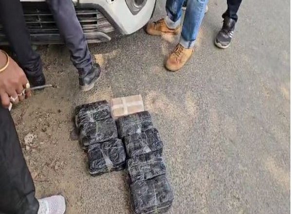 India News | Assam Rifles Seize Yaba Tabltes Worth Rs 18 Cr in West Tripura, Two Held