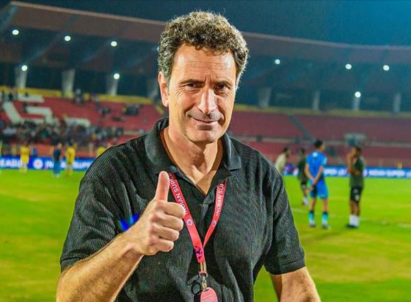 Sports News | Mohun Bagan Coach Molina Lauds Defenders Following Win over Hyderabad FC