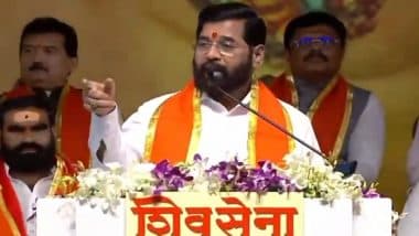 Maharashtra CM Eknath Shinde Slams Uddhav Thackeray While Addressing Dussehra Rally at Azad Maidan, Says ‘No Difference Between Shiv Sena and Asaduddin Owaisi-Led AIMIM’