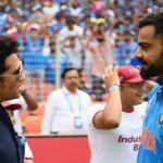 ‘Mai Pairon Mai Gir Gaya Unke’, Virat Kohli Recalls His First Meeting With Sachin Tendulkar In Indian Dressing Room As Teammates Irfan Pathan, Harbhajan Singh and Others Played Prank on Him (Watch Video)