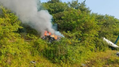 Pune Chopper Crash: 3 Confirmed Dead As Helicopter Crashes Near Bavdhan Area and Catches Fire (See Pics and Video)