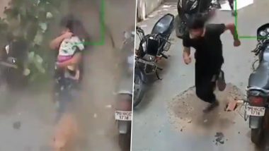 Ludhiana: Narrow Escape for Woman, 2-Year-Old Daughter As 100-Year-Old Building Collapses in Old City Area (Watch Video)