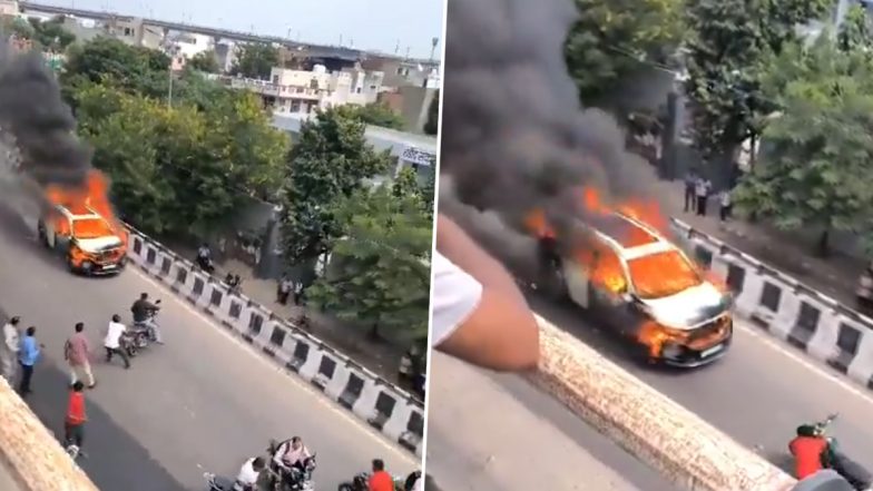 Burning Car in Jaipur: Driverless Car in Flames Speeds Through Elevated Road in Sodala Sabzi Mandi Area, Sparks Panic (Watch Video)