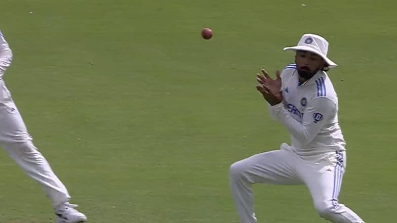 KL Rahul Misses Sitter In Slips, Fails To Attempt Catch During IND vs NZ 2024 1st Test (Watch Video)