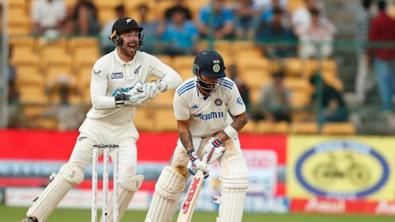 Virat Kohli Wicket Video: Watch Star Indian Batsman Dismissal on Final Ball of Day 3 During IND vs NZ 1st Test 2024 | 🏏 Reportr Door