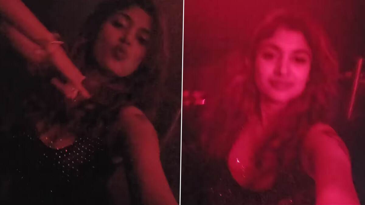 Oviya leaked sex