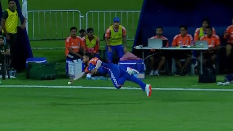 Ramandeep Singh Catch Video: Watch India A Fielder Take Sensational One-Handed Stunner to Dismiss Yasir Khan During IND A vs PAK A ACC Men's T20 Emerging Teams Asia Cup 2024 Match (Watch Video)