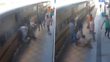 Telangana: Woman Falls Down While Trying To Board Running Train at Secunderabad Station, Gets Saved in Time by Alert RPF Constables (Watch Video)