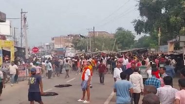 Bihar: Bhagalpur Police Arrest Man for Allegedly Dismantling Idols in Durga Temple Near Sanhaula, Locals Protest (Watch Video)