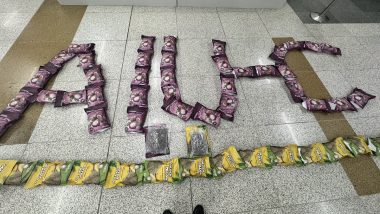 Delhi: Customs Officials Seize Over INR 15 Crore Hydrophobic Weed From Passenger Travelling From Bangkok to Paris at IGI Airport (See Pics and Videos)