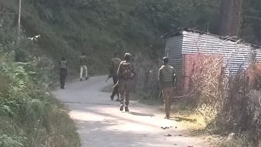 Kishtwar Firing: Exchange of Fire Between Terrorists, Security Forces in Jammu and Kashmir’s Chatroo Village (Watch Video)