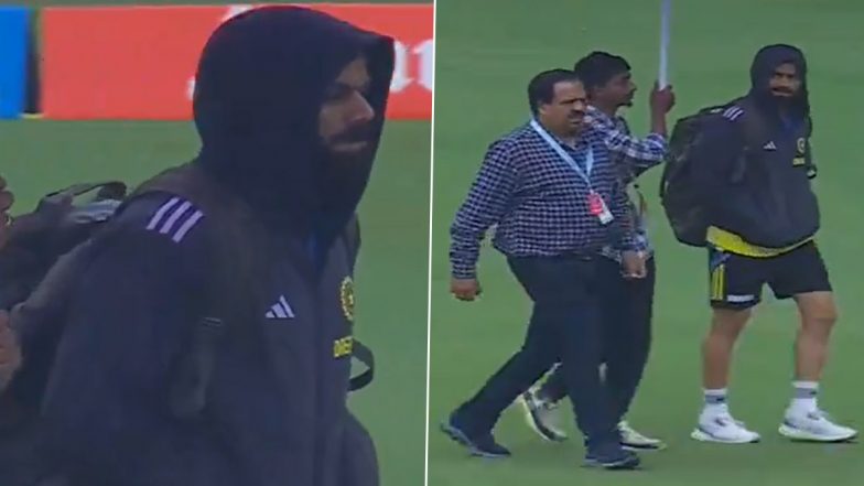 Virat Kohli Walks Down M Chinnaswamy Stadium's Outfield As Rain Delays Toss in IND vs NZ 1st Test 2024 (Watch Video)