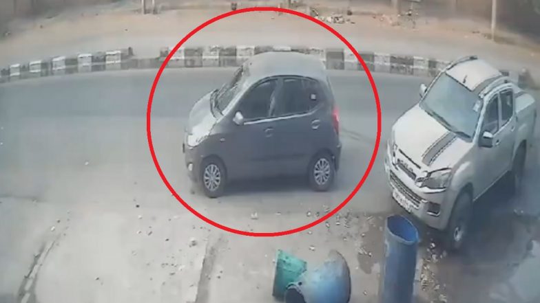 Delhi Blast Caught on Camera: CCTV Video Footage Shows Exact Moments of Explosion Outside CRPF School in Rohini, Police Probing Possible Khalistani Link