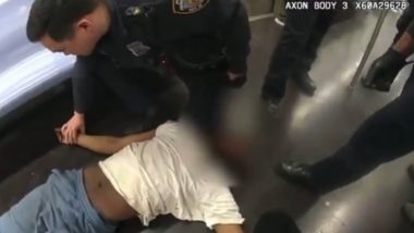 US: NYPD Officers Decline CPR for Homeless Black Man After Ex-Marine Put Him on Chokehold in Subway Amid Violent Outburst in Subway, Video Surfaces