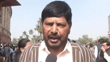 Who Will Be Next Maharashtra CM? BJP Wants Devendra Fadnavis To Become Chief Minister, but Eknath Shinde Is Unhappy, Says Ramdas Athawale (Watch Video)