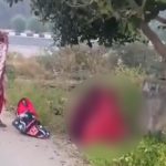 Agra Shocker: Woman Delivers Baby on Roadside After Being Denied Admission at CHC in Uttar Pradesh, Video Surfaces