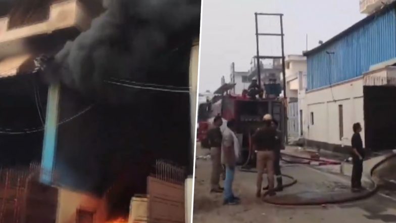 Ghaziabad Fire: Blaze Erupts at Factory in Mohan Nagar Industrial Area (Watch Video)