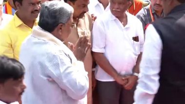 Kanakadasa Jayanthi 2024: CM Siddaramaiah Pays Tribute to Poet and Social Reformer on Birth Anniversary in Bengaluru (Watch Video)