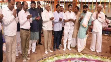 India News | Gujarat CM Participates in Laghurudra Yagna, Lauds Exceptional Cleanliness of Gunchhli Rameshwar Mahadev Temple