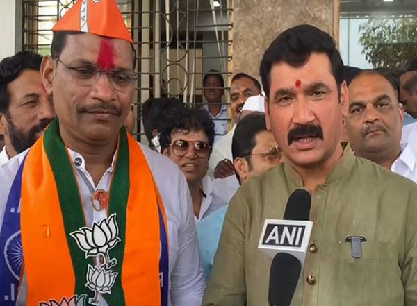 India News | Maharashtra: NCP Leader Nana Kate Withdraws as Independent from Polls
