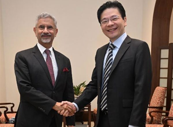 World News | EAM Jaishankar Meets Singaporean PM Wong, Talks on Advancing Technology and Industrial Partnership