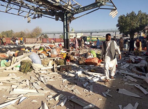 Pakistan Bomb Blast: Death Toll Rises to 26 in Devastating Explosion at Quetta Railway Station in Balochistan