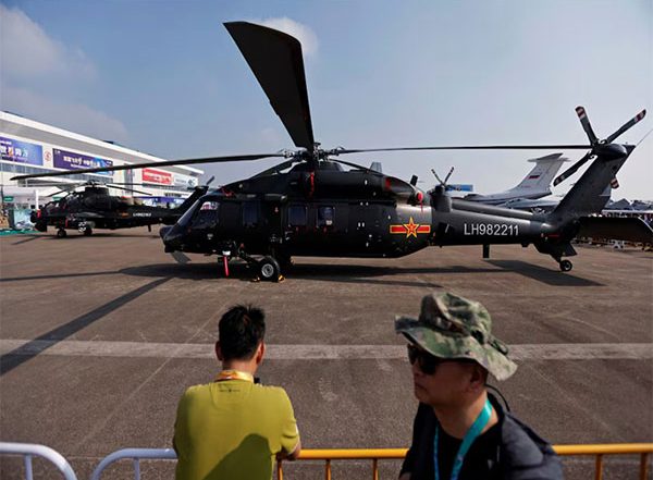 World News | China Shows off Military Technology at Zhuhai Air Show
