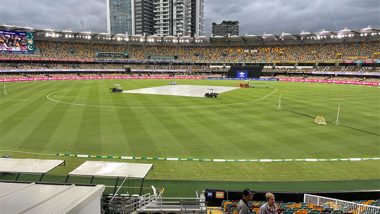 Sports News | First T20I Between Australia, Pakistan at The Gabba Delayed Due to Lightning