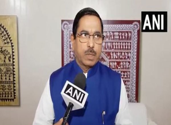 India News | 'Janjatiya Gaurav Diwas' Marks Sacrifices of Birsa Munda: Pralhad Joshi