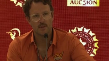 Sports News | Australia's Bowling Coach Daniel Vettori to Leave During First Test for IPL Auction