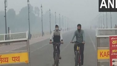 India News | Delhi's Air Quality Remains 'severe Plus' for Second Consecutive Day, Smog Shrouds City Reducing Visibility