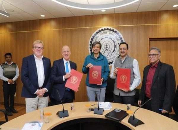 World News | 'Joint Research, Collaborative Degrees': AIIMS, IIT Delhi, UCL Ink Agreement for MedTech Innovation