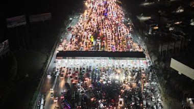 World News | Thousands of Pakistanis March into Islamabad on PTI's Protest Call