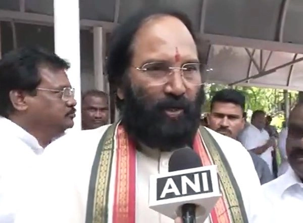 India News | Telangana Minister Uttam Reddy Announces Godavari Waters for Singur, Manjeera Reservoirs to Boost Hyderabad's Water Supply