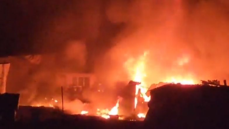 Andheri Fire: Blaze Erupts At Scrap Godown in Mumbai, Firefighting Operations Underway (Watch Video)