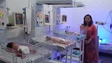 Kanpur: Woman Gives Birth To Healthy Triplets At Hospital in Uttar Pradesh, 2 Boys And A Girl Born Through C-Section In Rare Event (Watch Video)