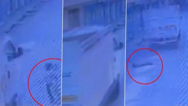 Ghaziabad Shocker: 3-Year-Old Child Crushed To Death By Van While Playing Outside House in UP, Disturbing Video Surfaces