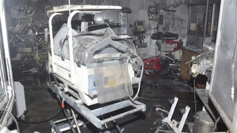 Jhansi Hospital Fire: NHRC Takes Suo Motu Cognizance of Fire in Jhansi Medical College Resulting in Death of 10 Babies