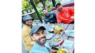 Ravindra Jadeja Shares Selfie With Mohammed Siraj, Akash Deep and Khaleel Ahmed As They Enjoy Quality Time in Perth Ahead of IND vs AUS 1st Test in Border-Gavaskar Trophy 2024-25