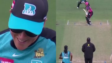 Grace Harris Involved in Hilarious Player Mic Conversation With Commentators During Brisbane Heat vs Sydney Sixers WBBL 2024 Match (Watch Video)