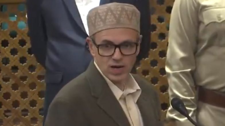 Jammu and Kashmir Assembly Witnesses Ruckus After PDP MLA Waheed Para Moves Resolution Against Article 370 Abrogation, CM Omar Abdullah Reacts (Watch Video)