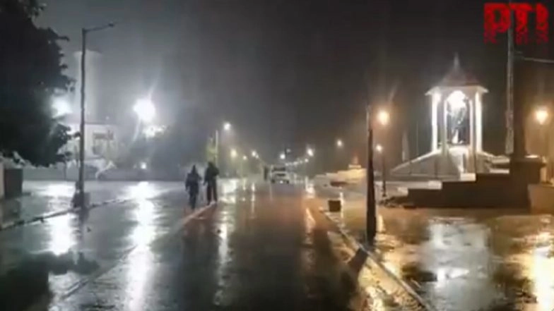 Cyclone Fengal Hits Puducherry and Tamil Nadu: Heavy Rains, Gusty Winds Disrupt Road, Air Services and Daily Life (Watch Videos)