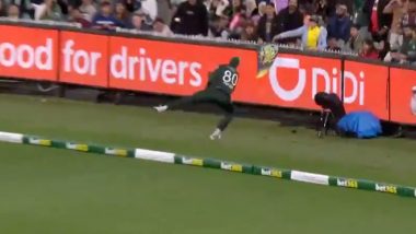 Irfan Khan's Superman-Esque Effort Goes In Vain As Josh Inglis Pulls Shaheen Afridi For Six During AUS vs PAK 1st ODI (Watch Video)