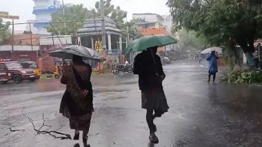 Heavy Rains Lash Tamil Nadu, Cyclone Fengal Continues to Moves Towards Coastline