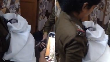 Agra Shocker: Woman Abandons Newborn After Giving Birth Inside Waiting Room at Uttar Pradesh’s Agra Cantt Railway Station, Video Surfaces