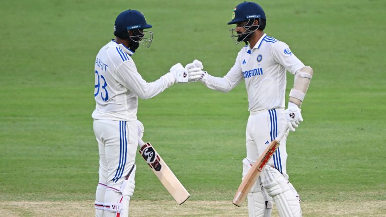 BGT 2024–25: KL Rahul, Ravindra Jadeja Half-Centuries, Defiant Tail-Enders Batting Prevent Follow-On for India, Trail Australia by 193 Runs at Stumps on Day 4