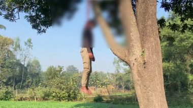 Uttar Pradesh: Body of 17-Year-Old Boy Found Hanging From Tree in Shravasti, Police Respond After Pic Surfaces