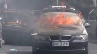 Mumbai Car Fire: Traffic Halted As Vehicle Catches Fire on Jogeshwari Bridge (Watch Video)